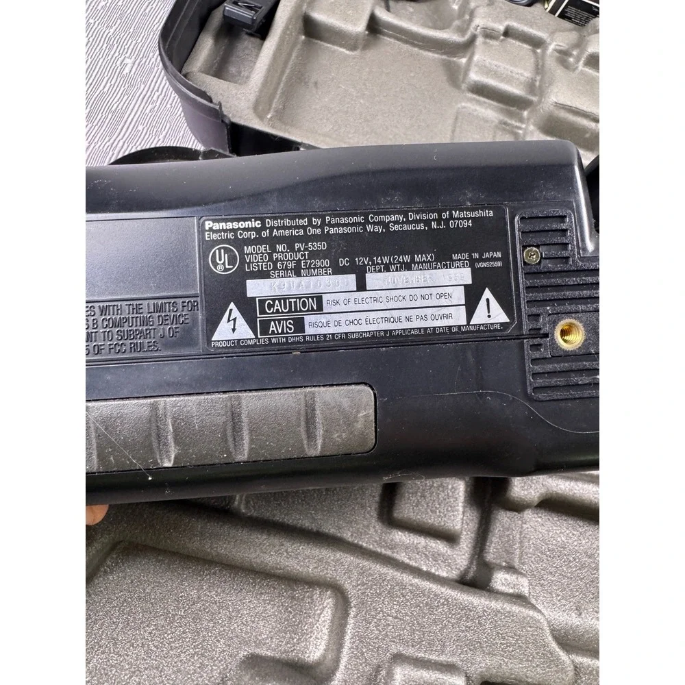 Panasonic OmniMovie VHS HQ Dual Camera System Camcorder PV-BP88 Batteries Case